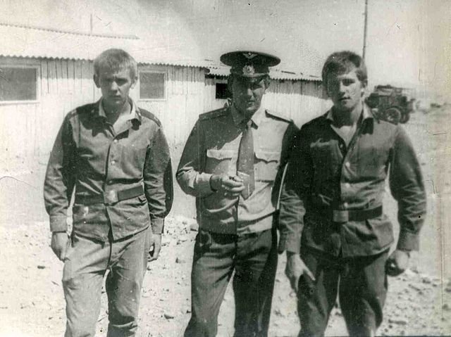 Soviet soldiers with an officer 