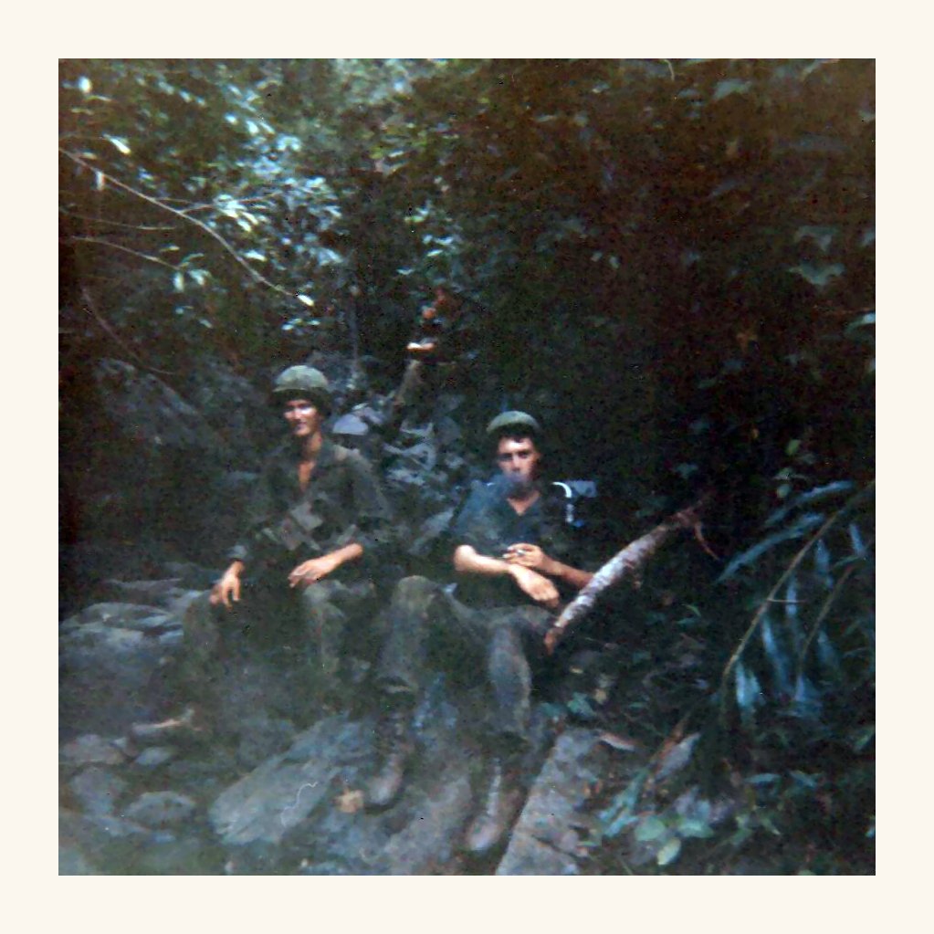 American soldiers in Vietnam 
