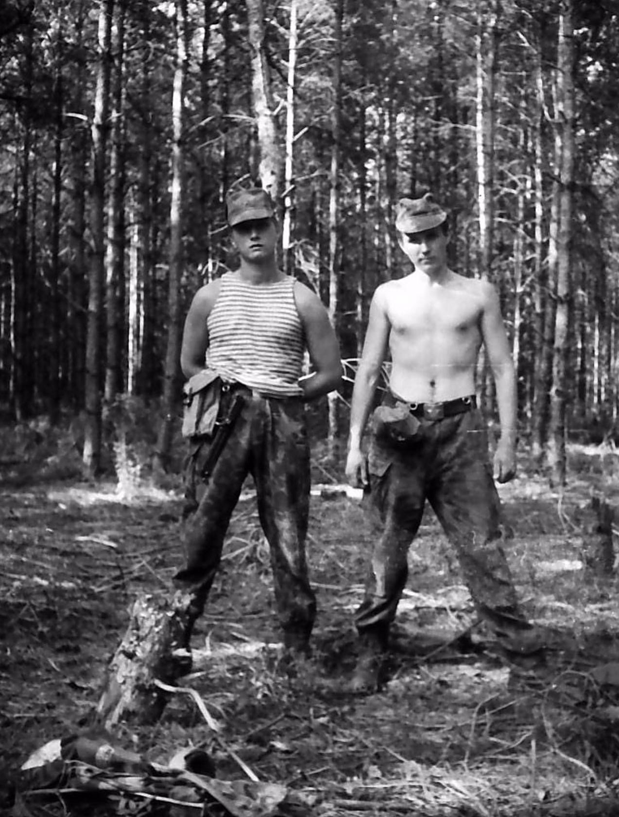 Soviet paratroopers in the woods 