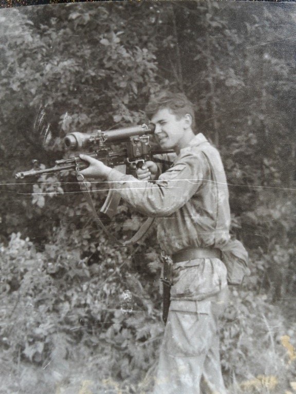 Paratrooper in PV camouflage with NSPU night vision scope 
