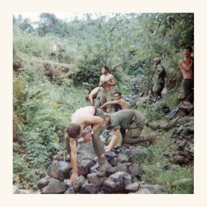 American soldiers in Vietnam 