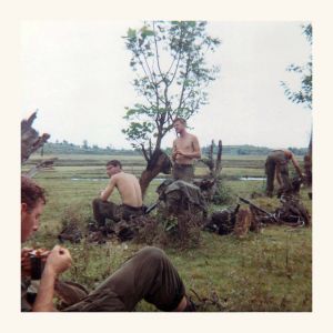 American soldiers in Vietnam 