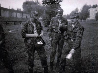 Soviet paratrooper with VDV mess tins